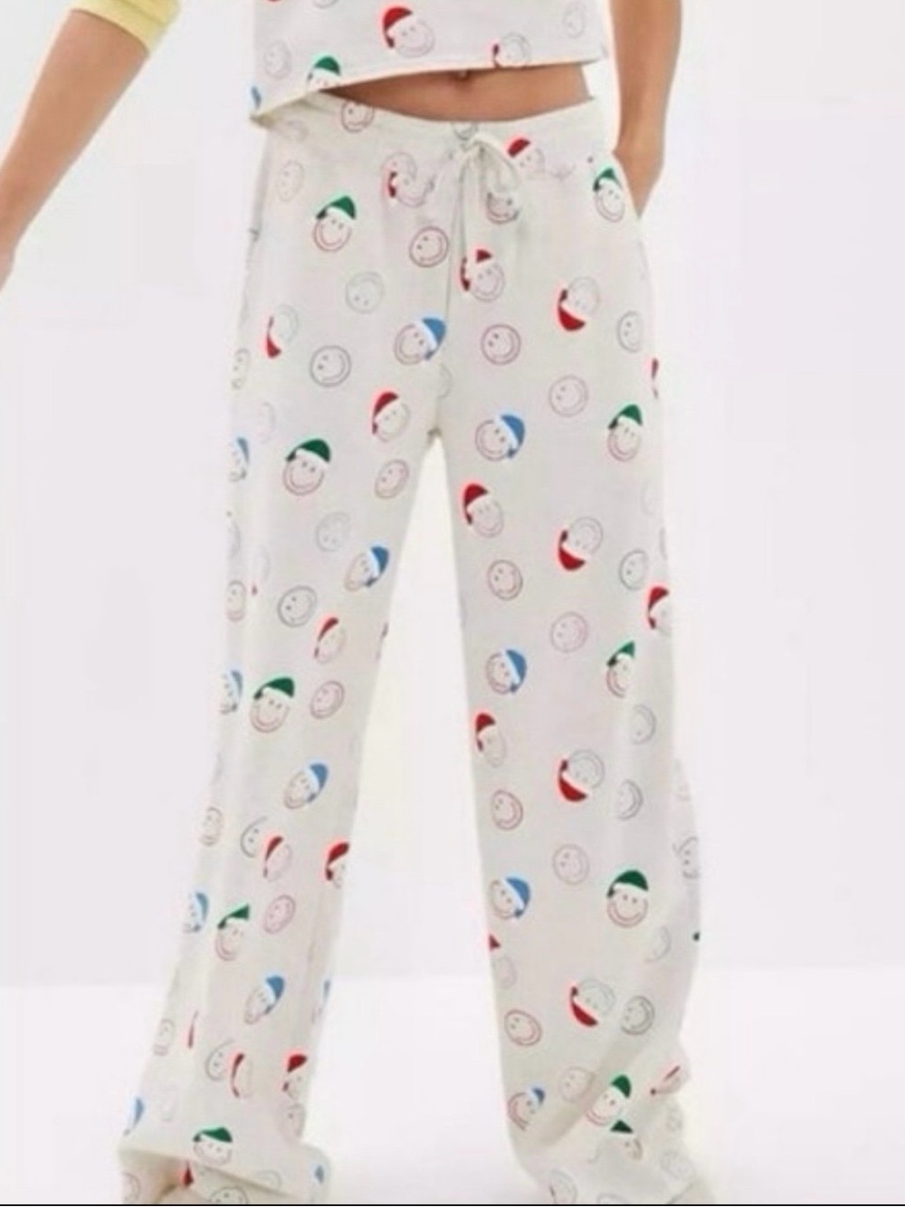 American Eagle Lounge Smiley Santa Hat Sweatpants L .